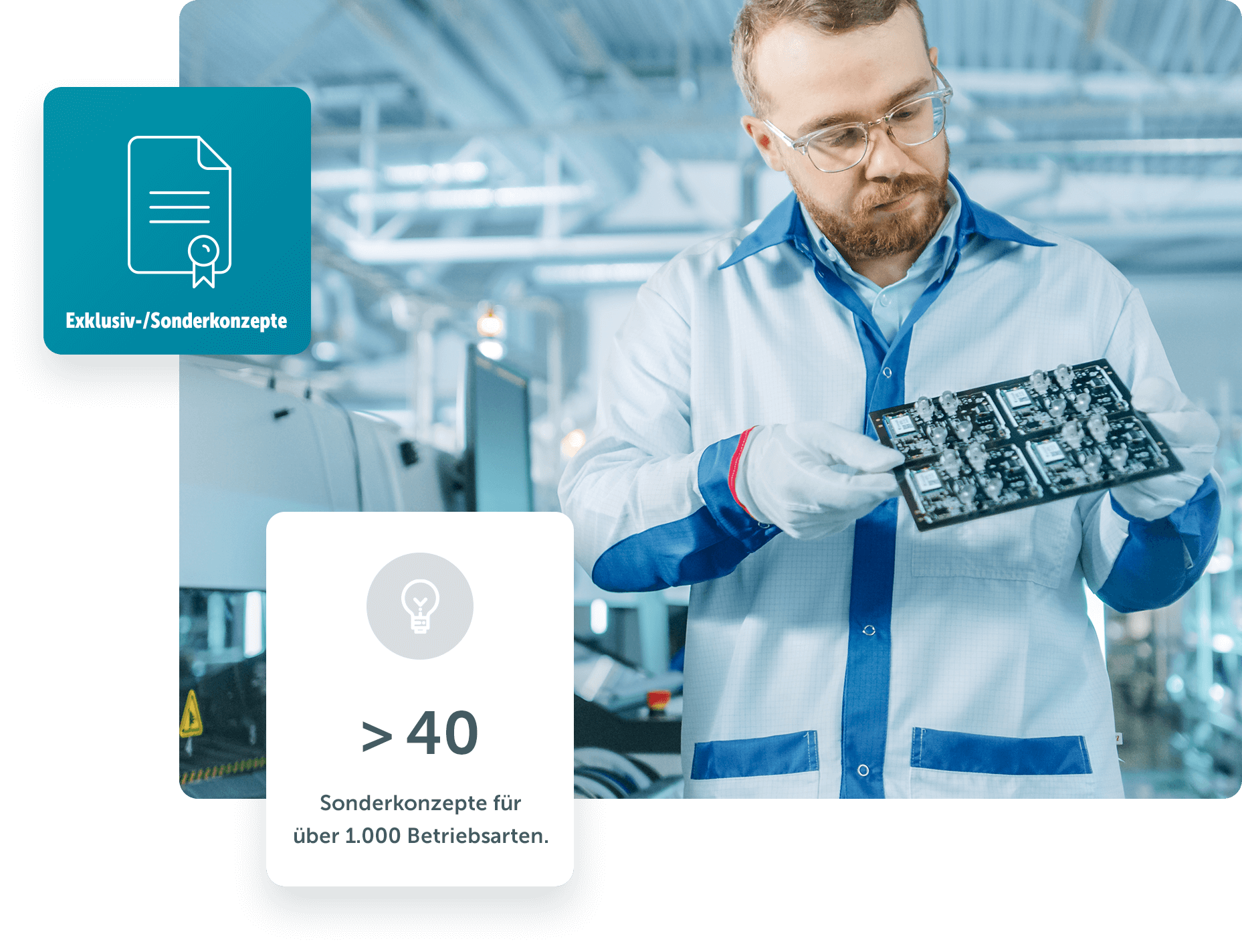 Arbeiter in einer Produktionshalle prüft eine elektronische Platte